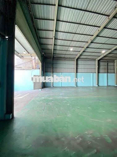 Kho xưởng 1100m Đường CONTENER 24/24 tại Q12