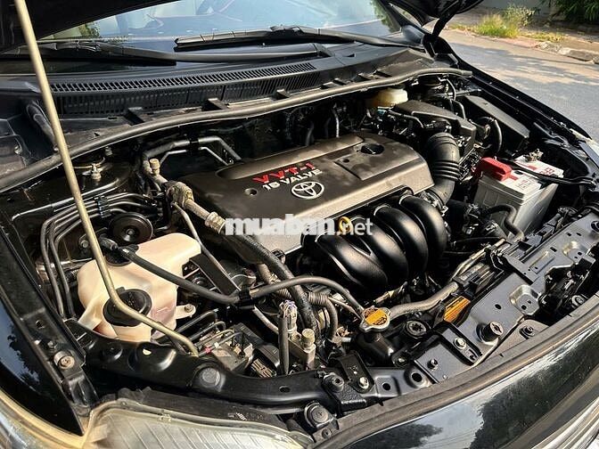 Toyota Altis 1.8G AT Đen