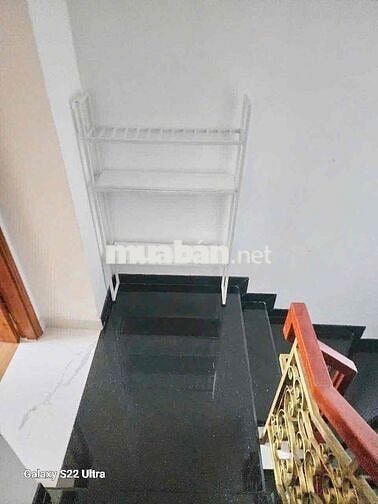 CHO THUÊ-NHÀ FULL NỘI THẤT,CÓ THANG MÁY -MT LÂM VĂN BỀN - TRỆT 3 LẦU