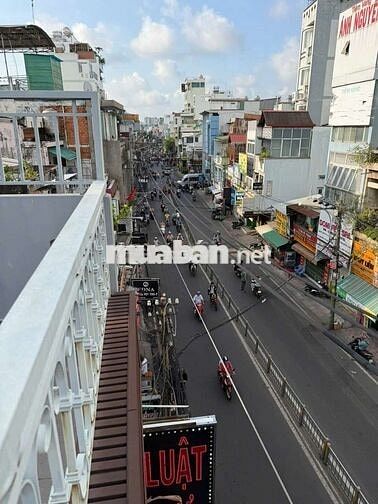 kẹt tiền bán gấp nhà mặt tiền nguyễn thị tần thuộc phường chánh hưng