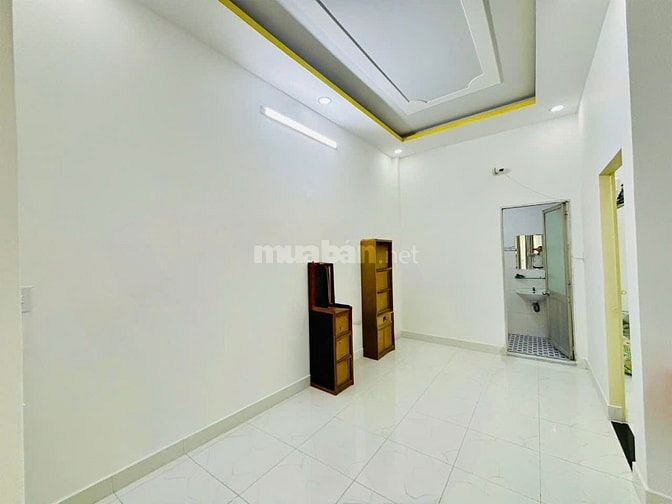 HM NHÀ 2 TẦNG 4PN Ngang 5m5 x 15 - GẤP BÁN 3.95 TỶ.