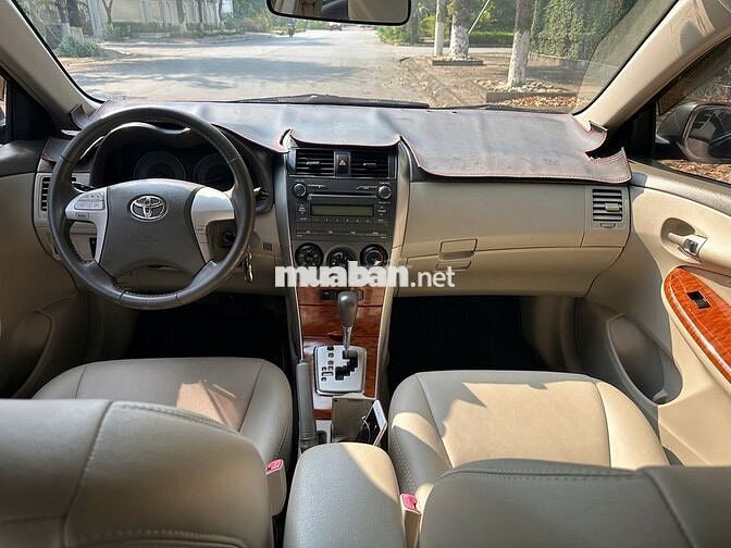 Toyota Altis 1.8G AT Đen