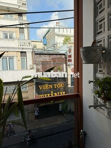 kẹt tiền bán gấp nhà mặt tiền nguyễn thị tần thuộc phường chánh hưng