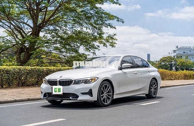 BMW 320i Sportline 2022 Trắng 38000 km