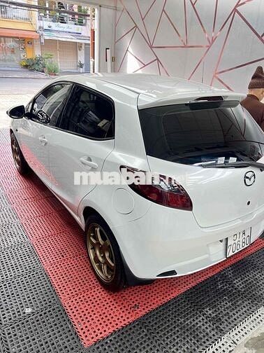 Mazda 2s 2013