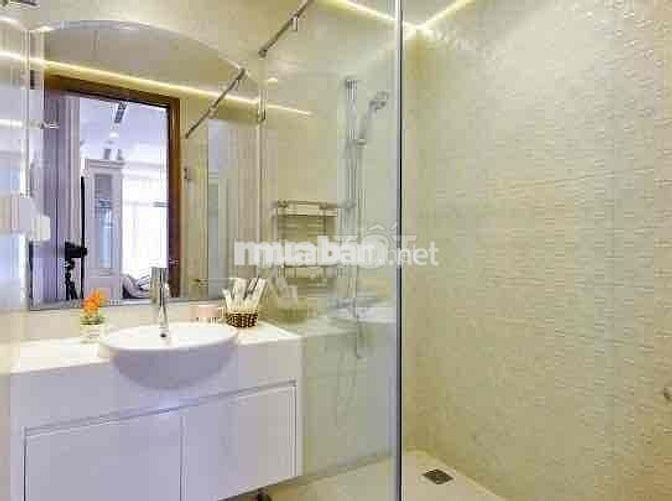 Mình cần cho thuê vinhomes Central Park L1 3PN full nội thất