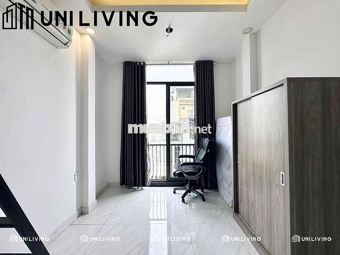 PHÒNG GÁC BAN CÔNG CỬA SỔ THANG MÁY FULL NỘI THẤT NGAY CẦU ĐỎ GIA RẺ