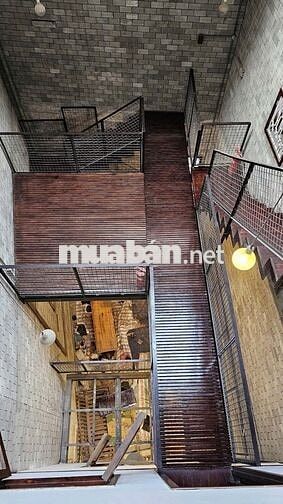 Nhà villa vintage trung tâm Bình Thạnh giá mềm chỉ 2x !!!