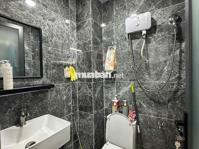 2PN 2WC - Sân Vườn Rộng Rãi - Free Tiền Nhà Tháng 6 - Full Nội Thất