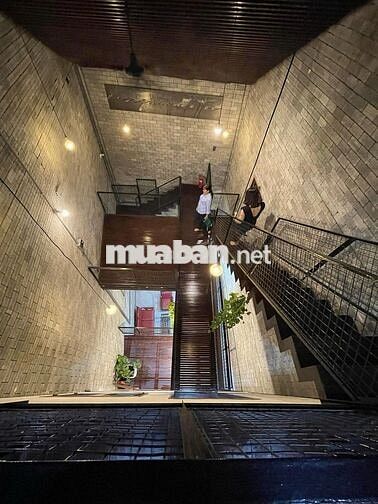 Nhà villa vintage trung tâm Bình Thạnh giá mềm chỉ 2x !!!