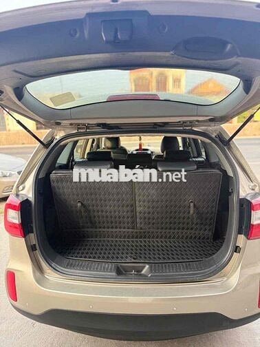 Kia Sorento Vàng cát