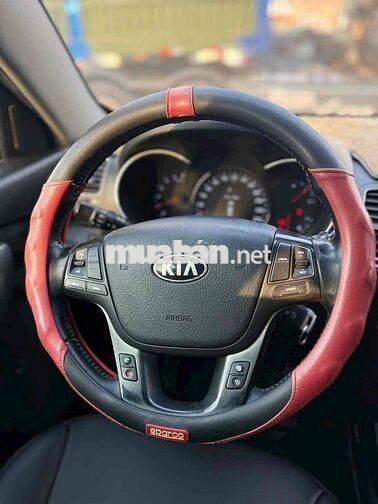 Kia Sorento Vàng cát