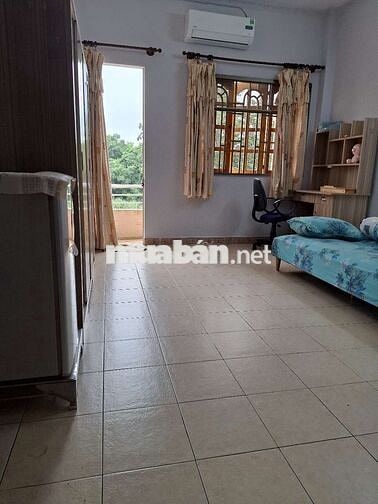 Cho nữ thuê phòng full nội thất dt 20m2 mặt tiền rạch xuyên tâm 5triệu