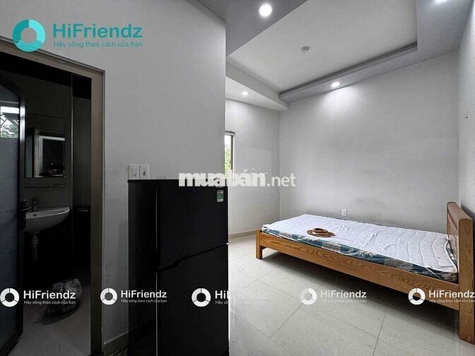 SIU PHẨM TOÀ CÓ HỒ BƠI GIÁ SINH VIÊN 