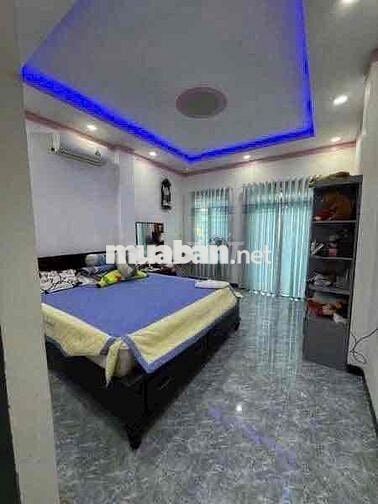 nhà phố đường lớn,  thông, vỉa hè kinh doanh tốt