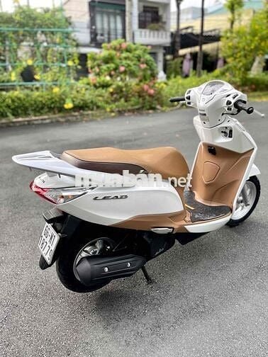 Honda Lead Trắng Nâu ( chính chủ )
