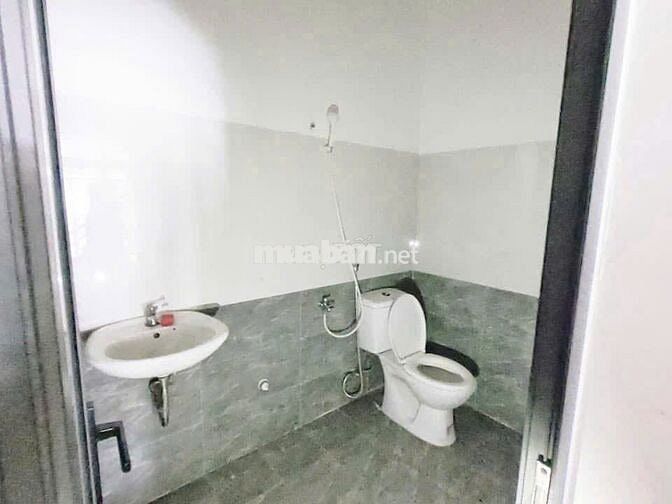 CHO THUÊ NHÀ NGUYÊN CĂN MẶT TIỀN NGUYỄN THỊ MINH KHAI 160m2