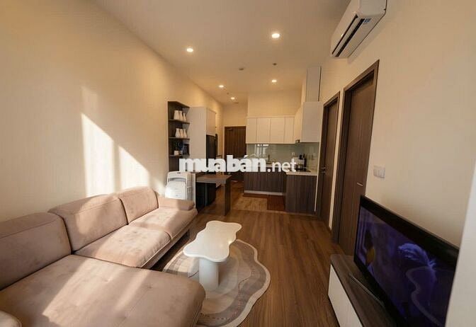 Cho thuê căn hộ 2PN, mới xây, có ban công, giá cực rẻ