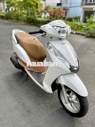 Honda Lead Trắng Nâu ( chính chủ )