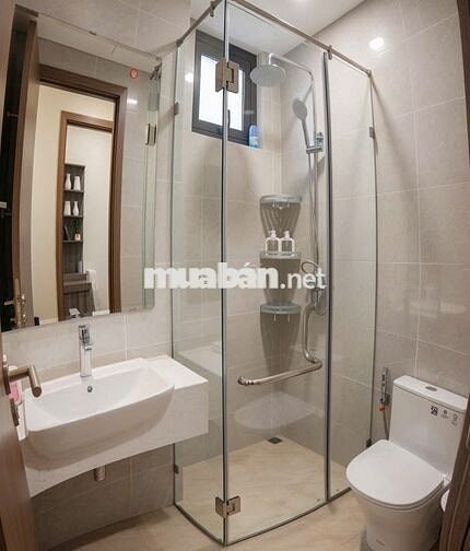 Cho thuê căn hộ 2PN, mới xây, có ban công, giá cực rẻ