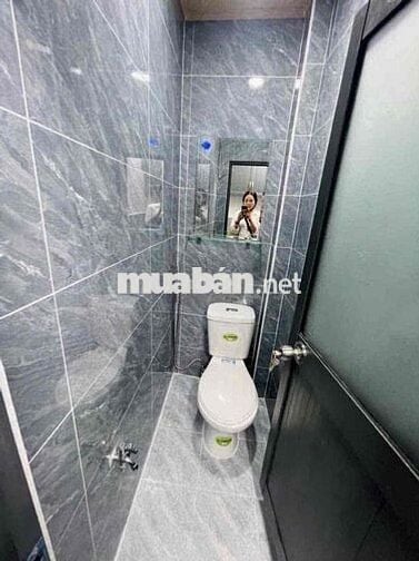 cho thuê nhà nguyên căn. Nguyễn cửu Vân p17,bình thạnh