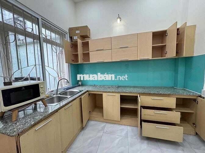 Cho thuê nhà nguyên căn đường Bình Lợi p13 Bình Thạnh. Giá 17tr/tháng