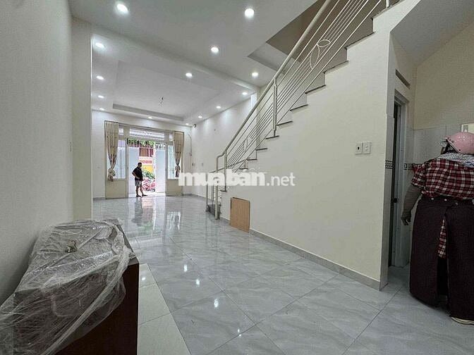 Cho thuê nhà nguyên căn đường Bình Lợi p13 Bình Thạnh. Giá 17tr/tháng