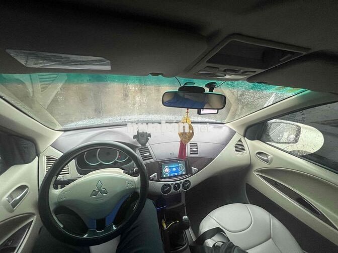 Mitsubishi Zinger GLS 2008 Bạc 120000 km