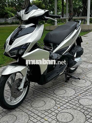 Honda Air Blade Bạc