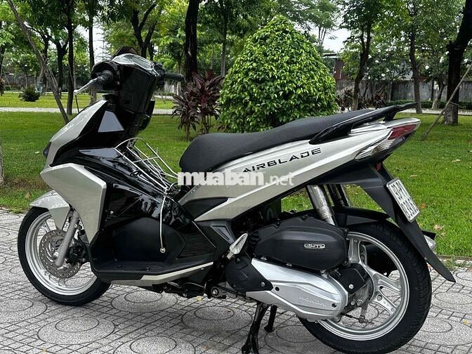 Honda Air Blade Bạc