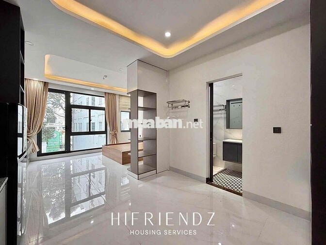 Studio siêu rộng, cửa sổ view kính, ngay khu Phan Xích Long - Vạn Kiếp