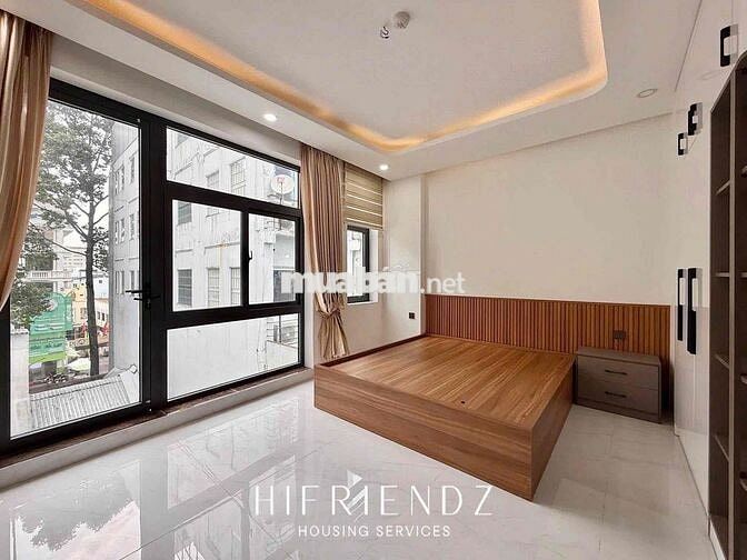 Studio siêu rộng, cửa sổ view kính, ngay khu Phan Xích Long - Vạn Kiếp