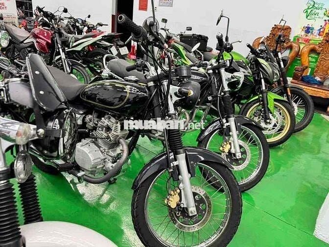 SYM Husky 125 Trắng