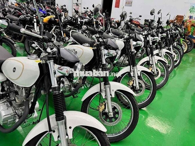 SYM Husky 125 Trắng