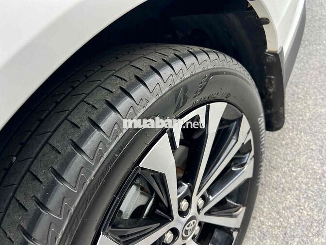 Toyota Veloz Cross Top Model 2023-Xe Đẹp-Không Lỗi