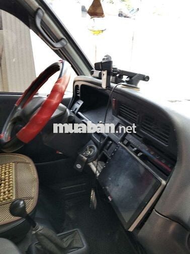 Toyota Hiace 2004 6 chỗ Xám