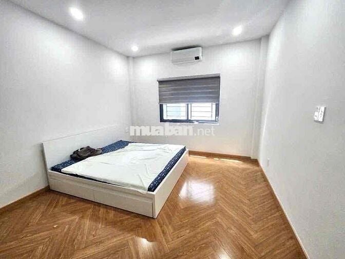 SÁT MẶT TIỀN LÊ VĂN LƯƠNG, QUẬN 7 – 4M x 15M – 2 TẦNG MỚI GIÁ 6.2