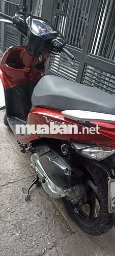 Honda Vision 2012 màu Đỏ
