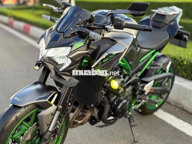 Kawasaki Z900 Gen 2 Đen 4000 km 2024