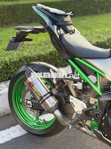 Kawasaki Z900 Gen 2 Đen 4000 km 2024