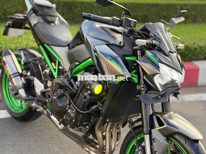 Kawasaki Z900 Gen 2 Đen 4000 km 2024