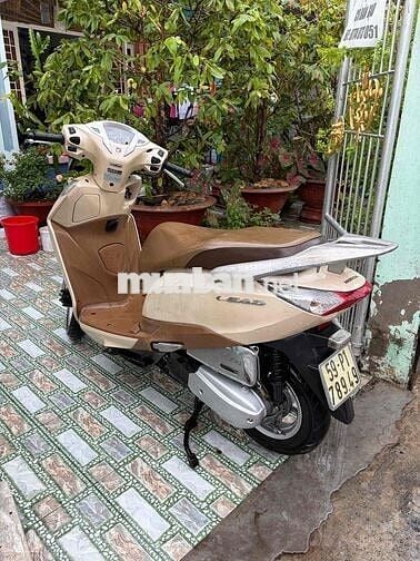 Honda Lead Vàng kem