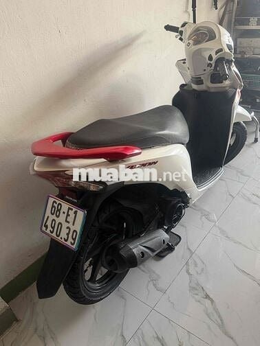 Honda Vision 2020 màu Trắng