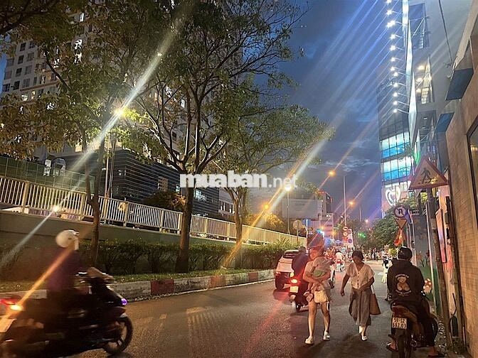 CƯ XÁ NGUYỄN VĂN TRỖI–CẦU CÔNG LÝ GIÁP QUẬN 3–VIEW KÊNH NHIÊU LỘC–80M2