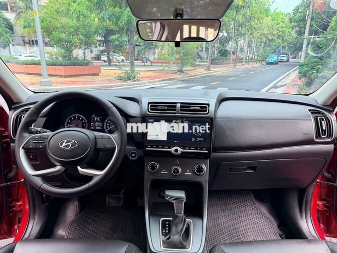 Hyundai Creta 1.5 Tự động 28,000km sx 2022