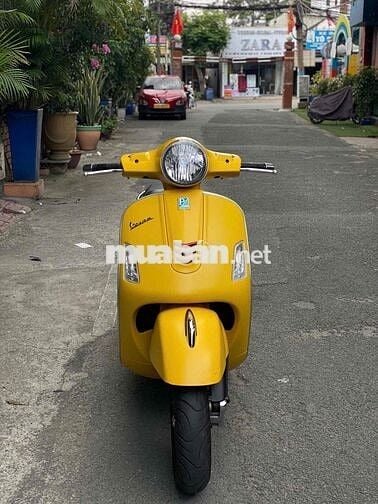 Piaggio Vespa GTS ABS Vàng 13000 km