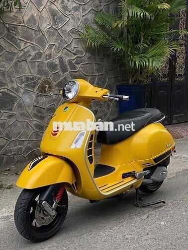 Piaggio Vespa GTS ABS Vàng 13000 km