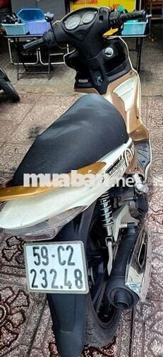 Suzuki Hayate 125 2012 Vàng đồng