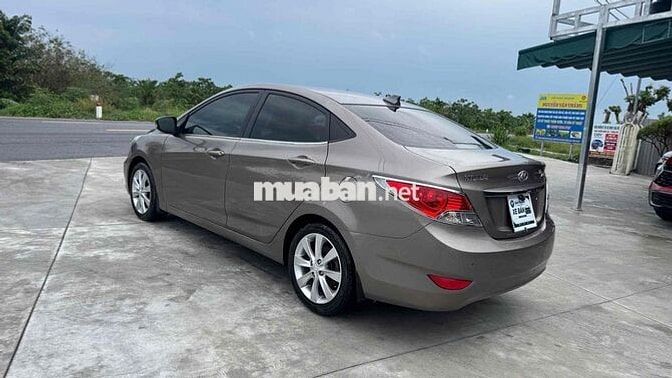 Hyundai Accent 2012 1.4MT 142.000km nhập Hàn ít đi