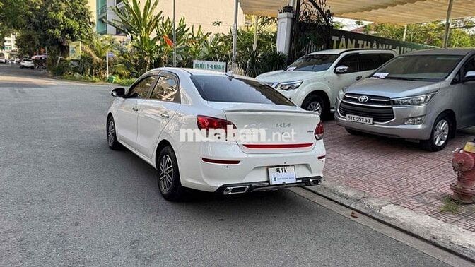 Kia Soluto 2022 1.4 AT Deluxe Trắng